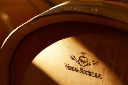 Since its inception in 1864, when Don Eloy Lecanda y Chaves brought cuttings of Cabernet and Merlot over from Bordeaux to plant alongside Spanish Tempranillo, Vega Sicilia has risen right to the very top of winemaking, not just in the Ribera del Duero, bu